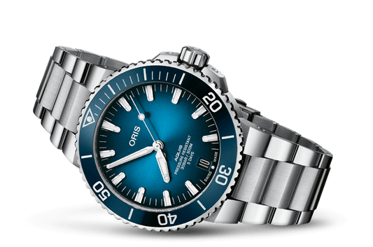 Aquis Date Calibre 400 - 01 400 7763 4135-07 8 24 09PEB