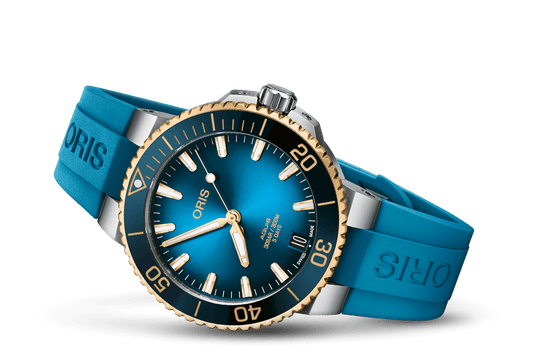 Aquis Date Calibre 400 - 01 400 7769 6355-07 4 22 75FC